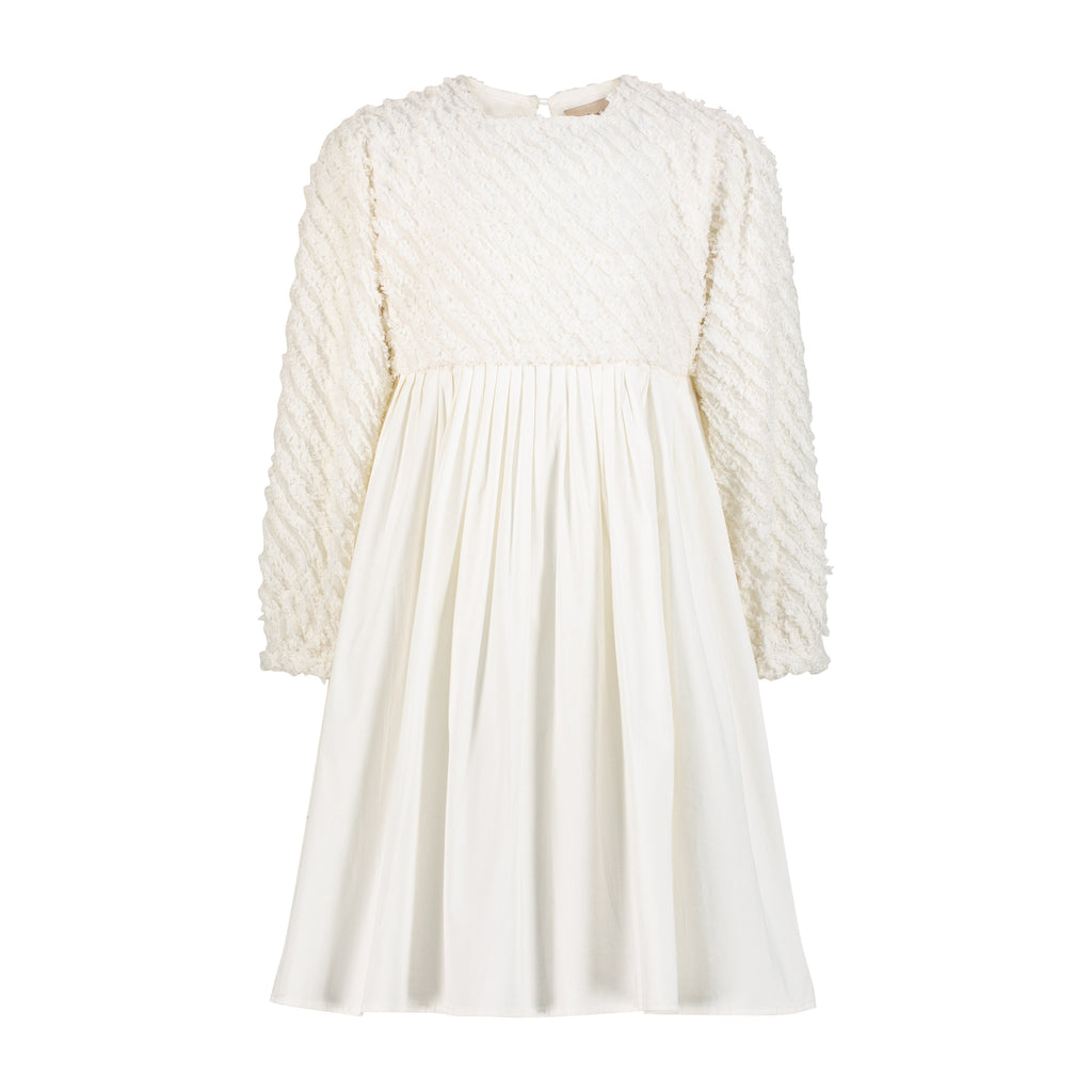 فستان الثلج الأبدي